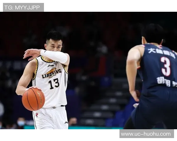 郭艾伦半场精彩表现连得7分2板展现进攻端实力与技巧